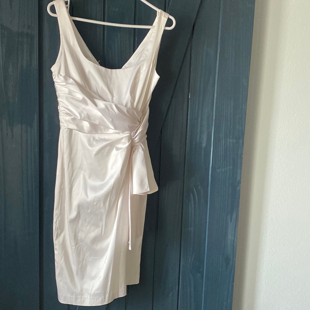 Worn ONCE nearly new Maggy London beautiful white dress.